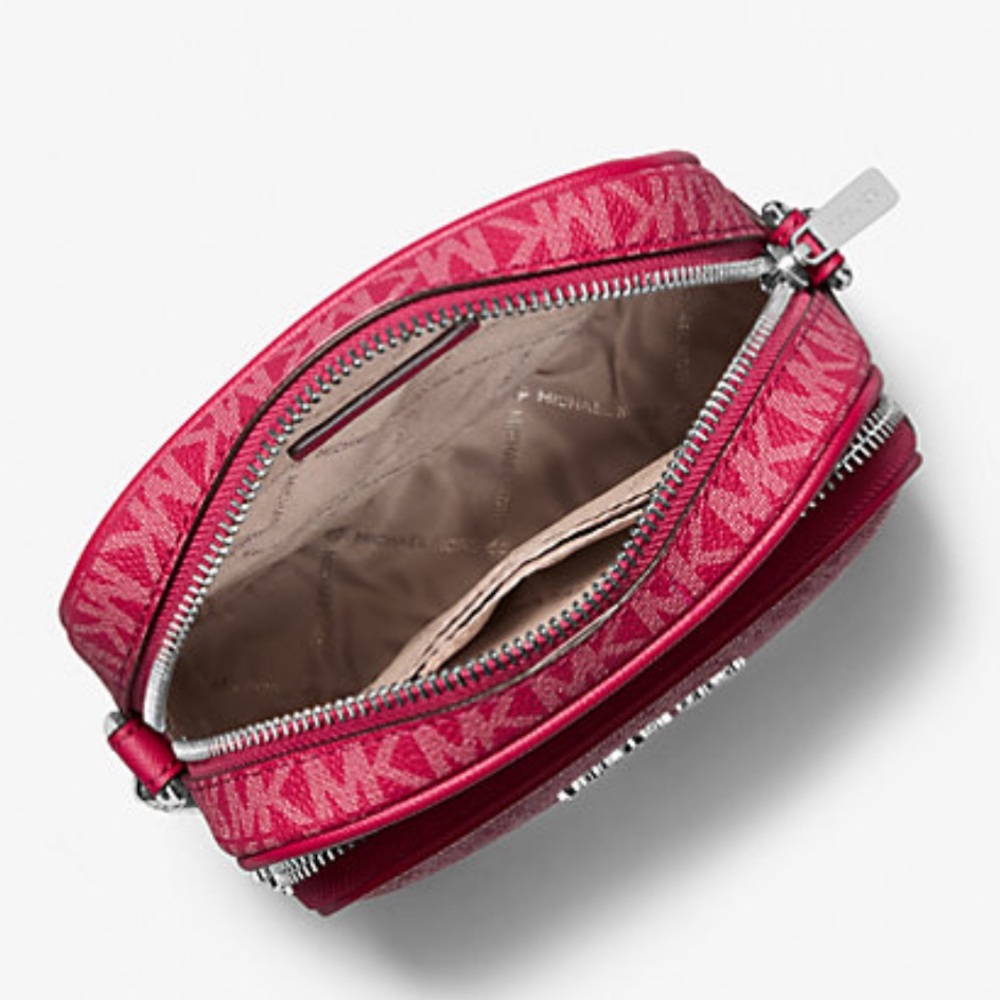 MICHAEL KORS Jet Set Travel Md Signature Logo Crossbody Flight Bag
DK RASPBERRY - Picture 3 of 16